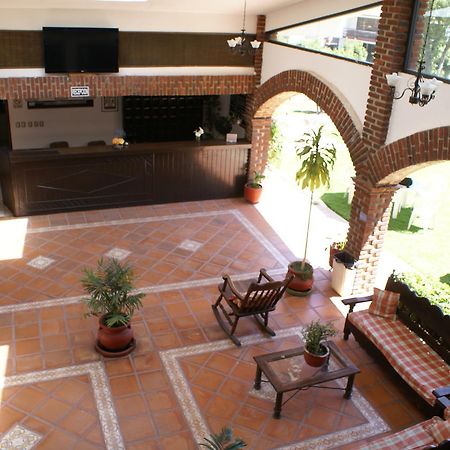 Hotel Los Sauces Villa Del Carbon Villa del Carbon Exterior photo